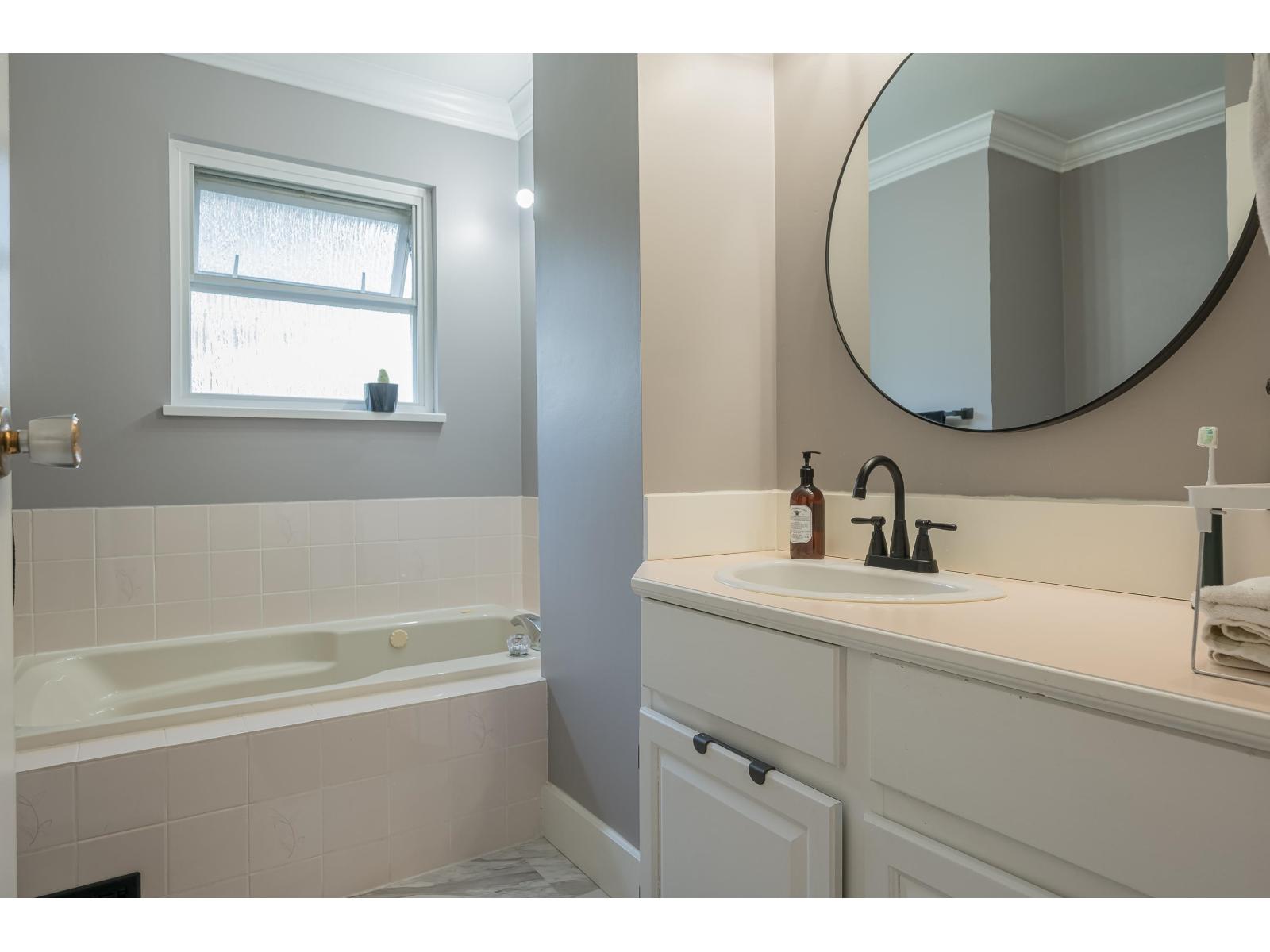 5 Bed, 3 Bath House for Sale in Langley – 4898 205A STREET, Langley - Image 30