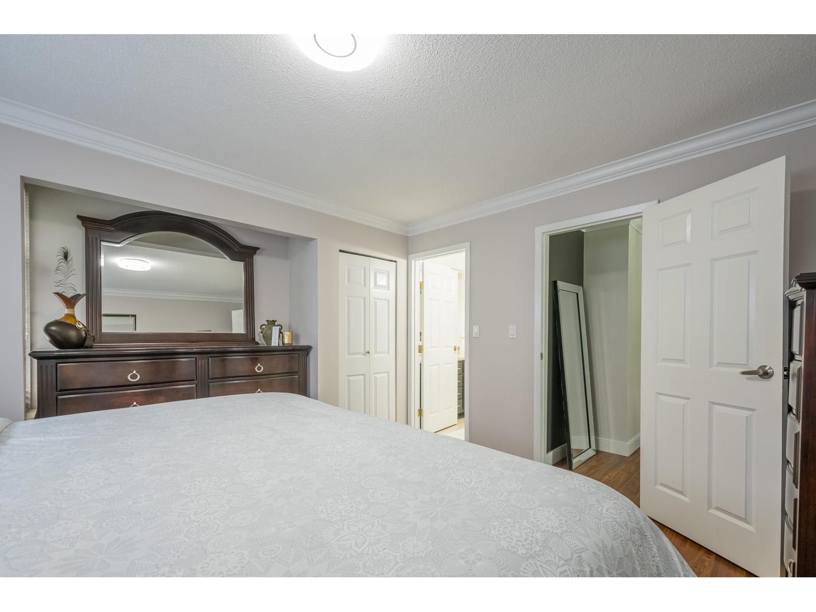 5 Bed, 3 Bath House for Sale in Langley – 4898 205A STREET, Langley - Image 9