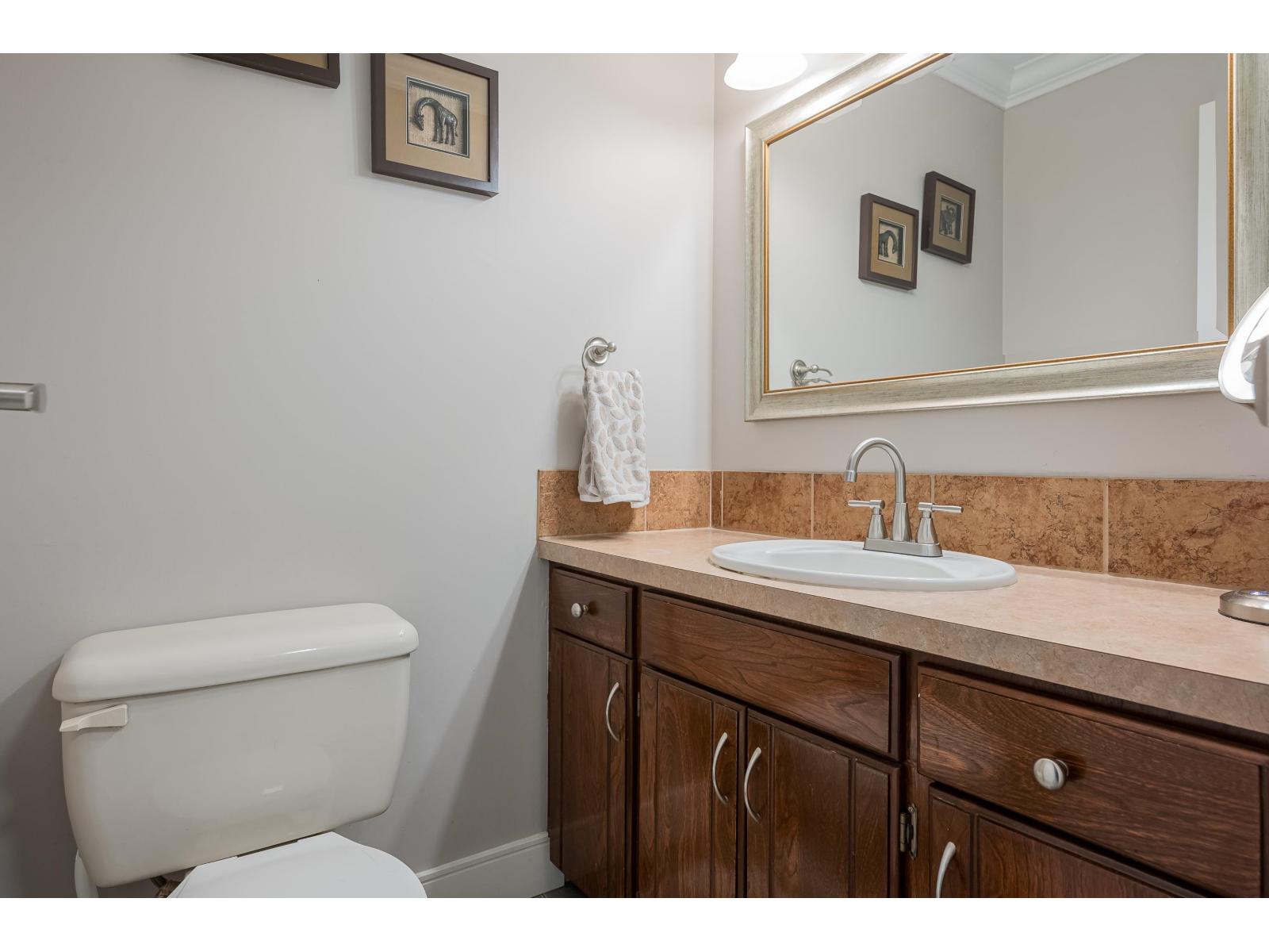 5 Bed, 3 Bath House for Sale in Langley – 4898 205A STREET, Langley - Image 37