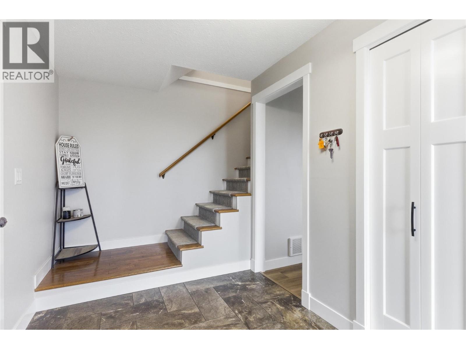 849 Fleming Drive - 28