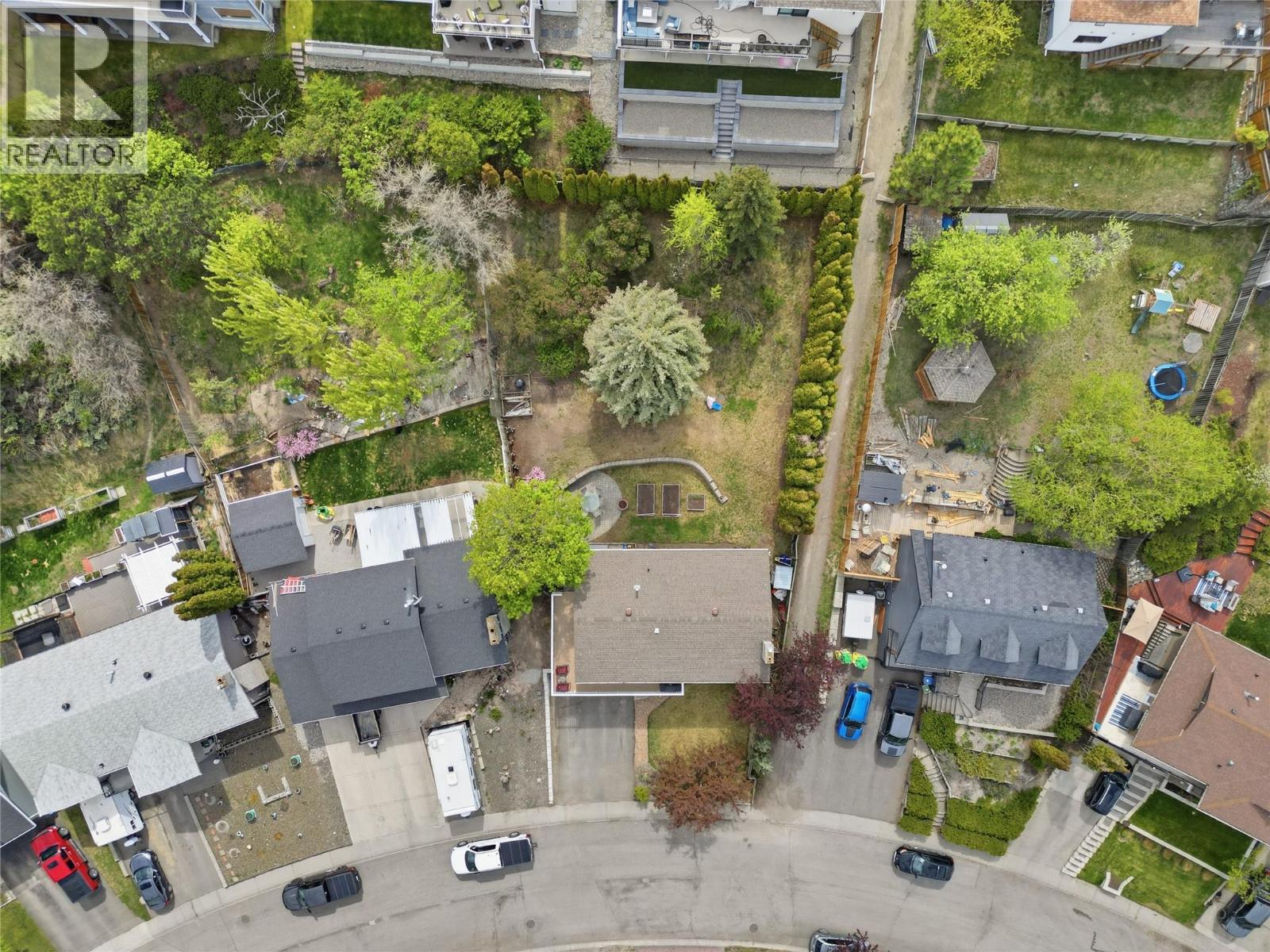 849 Fleming Drive - 2