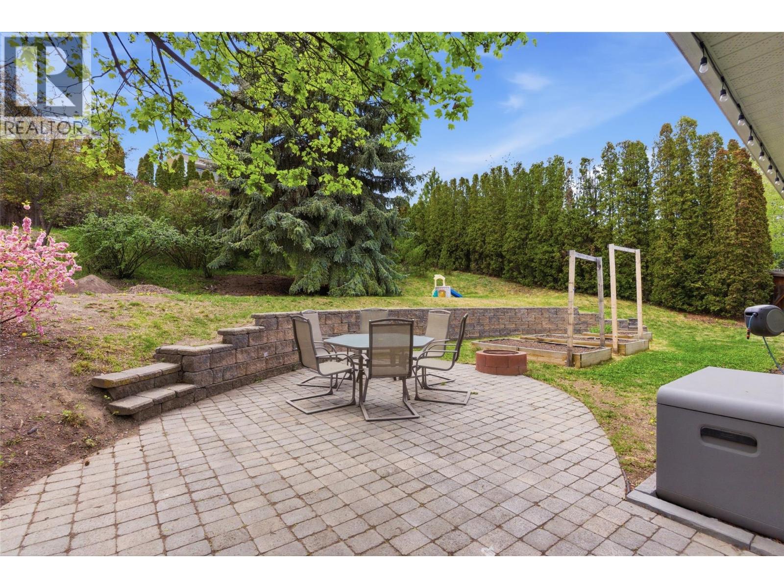 849 Fleming Drive - 40