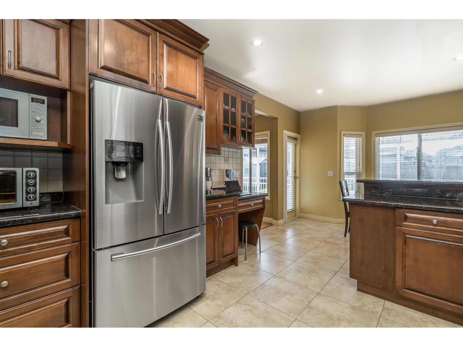 8 Bed, 6 Bath House for Sale in Surrey – 7625 151A STREET, Surrey - Image 10