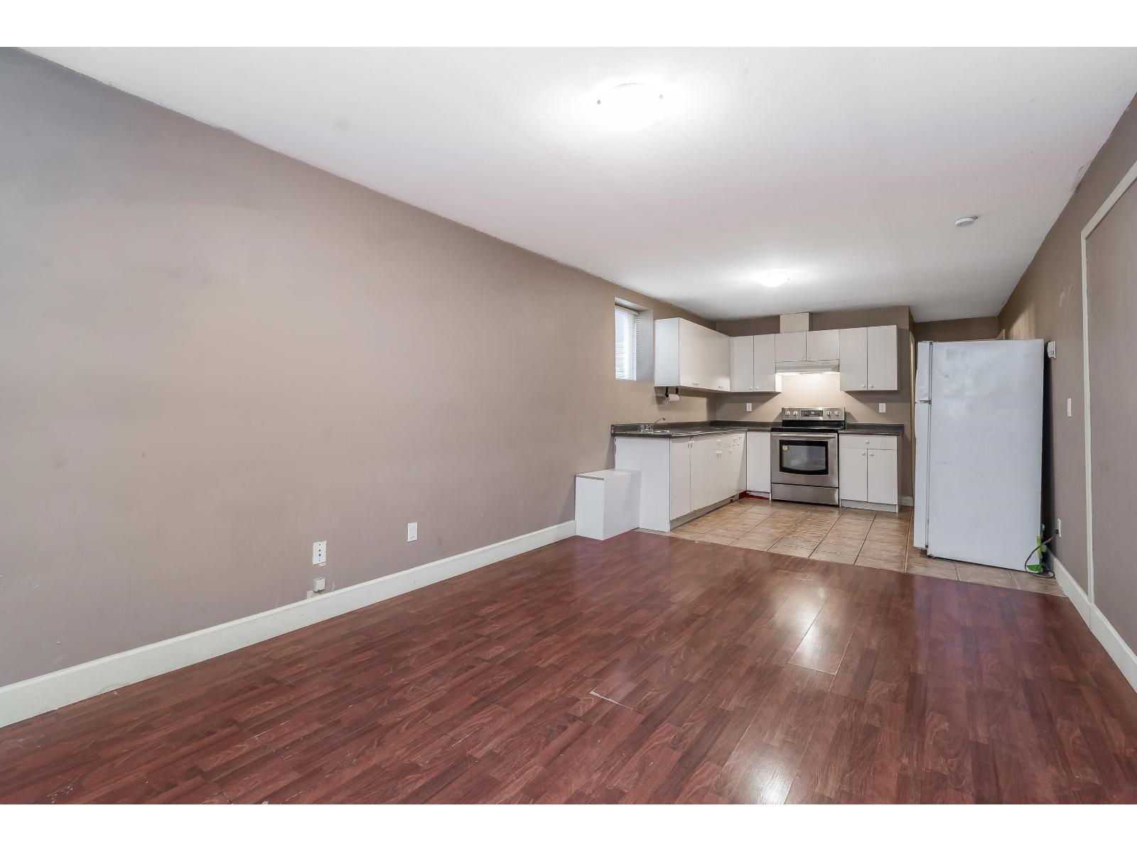 8 Bed, 6 Bath House for Sale in Surrey – 7625 151A STREET, Surrey - Image 34