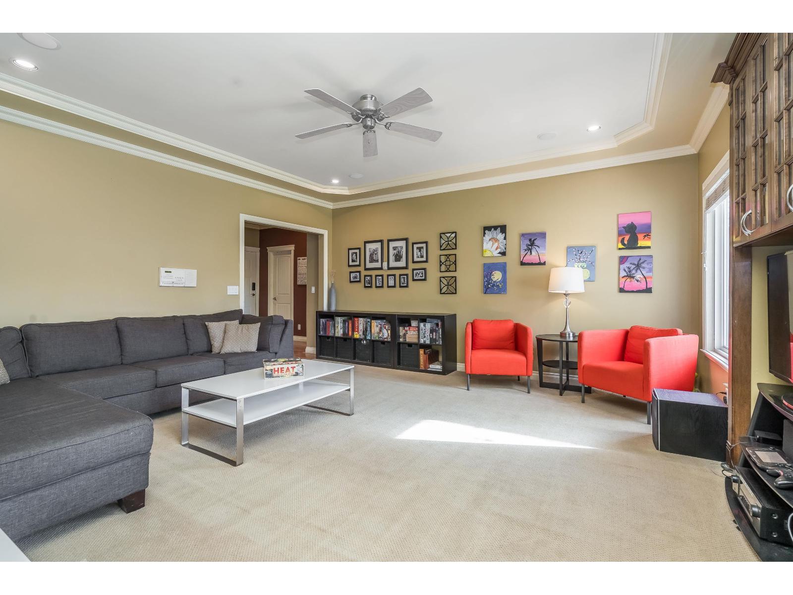 8 Bed, 6 Bath House for Sale in Surrey – 7625 151A STREET, Surrey - Image 18