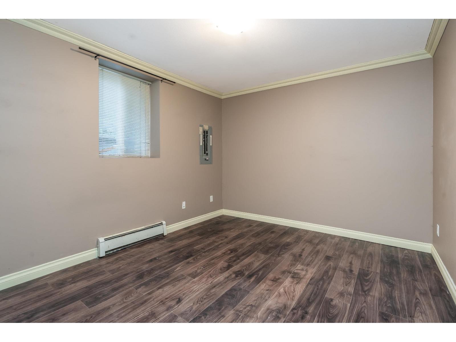 8 Bed, 6 Bath House for Sale in Surrey – 7625 151A STREET, Surrey - Image 37