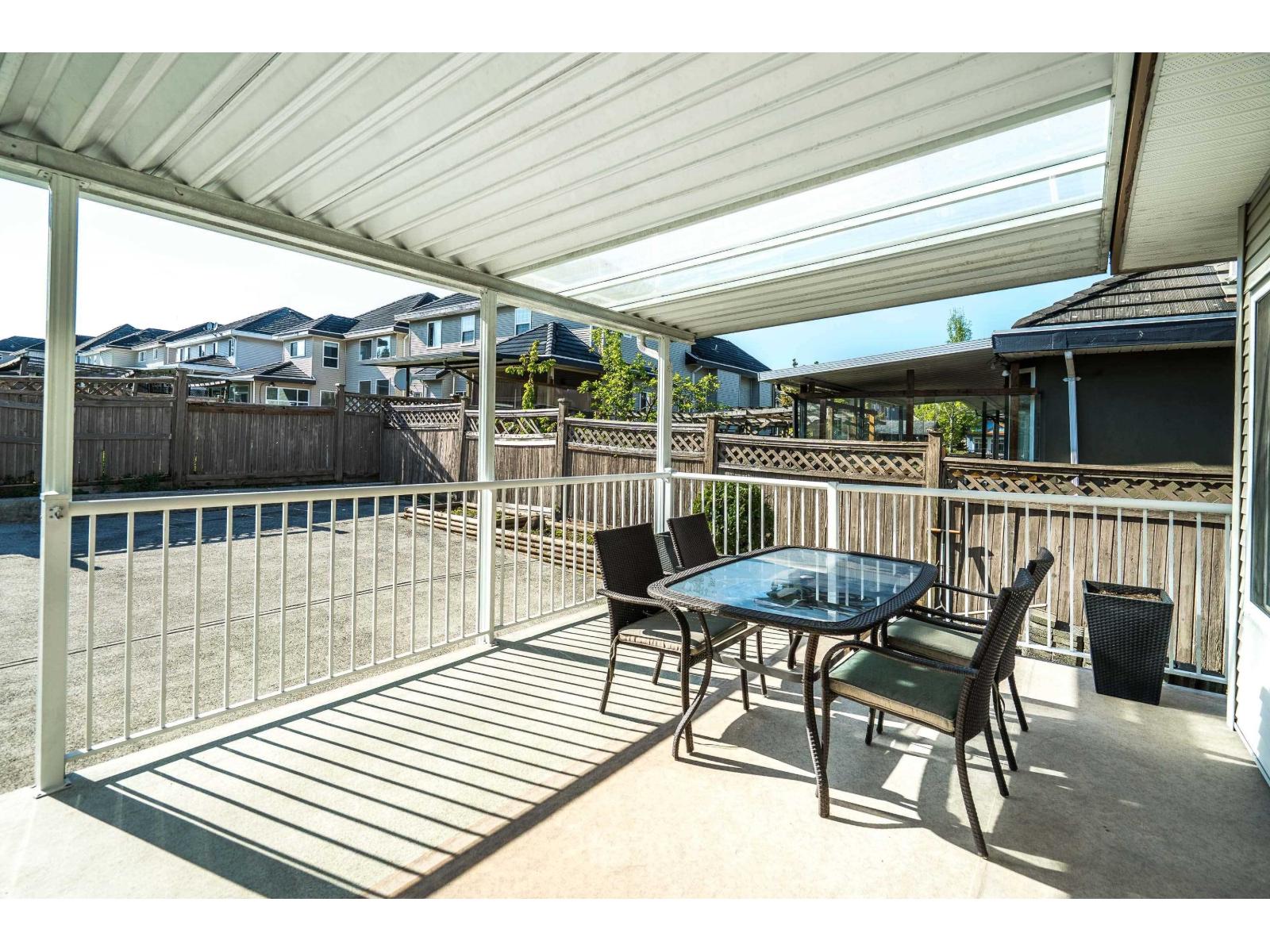 8 Bed, 6 Bath House for Sale in Surrey – 7625 151A STREET, Surrey - Image 40