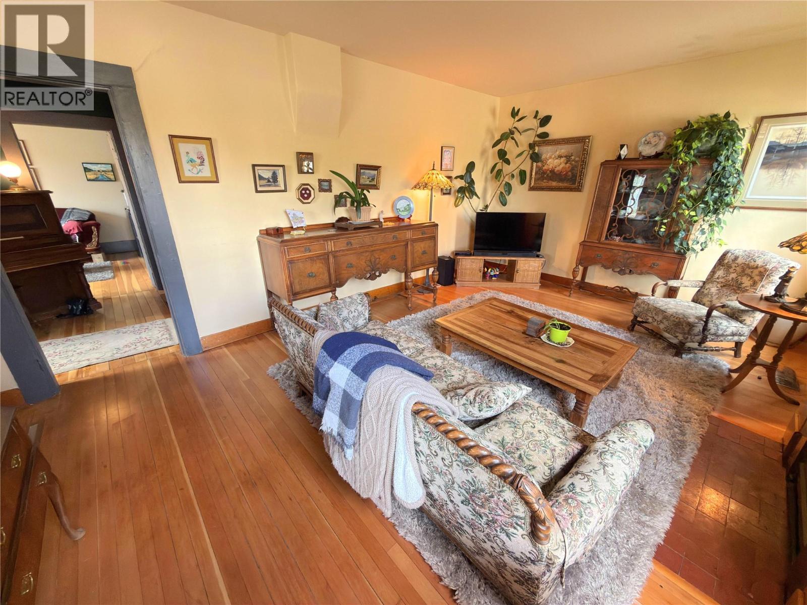 55 Harold Avenue - 15
