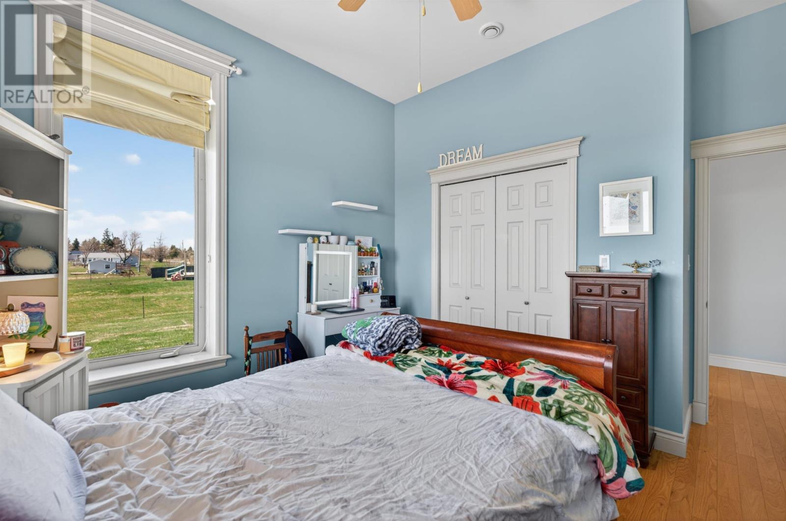 26 Red Cliff Lane - 36