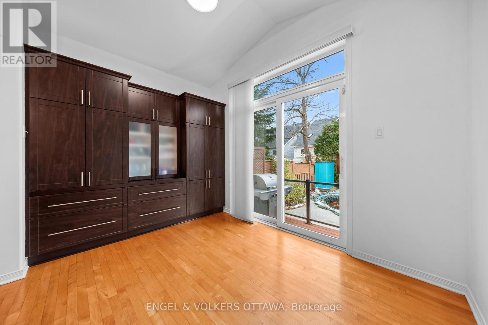 57 NEWCASTLE AVENUE - 11