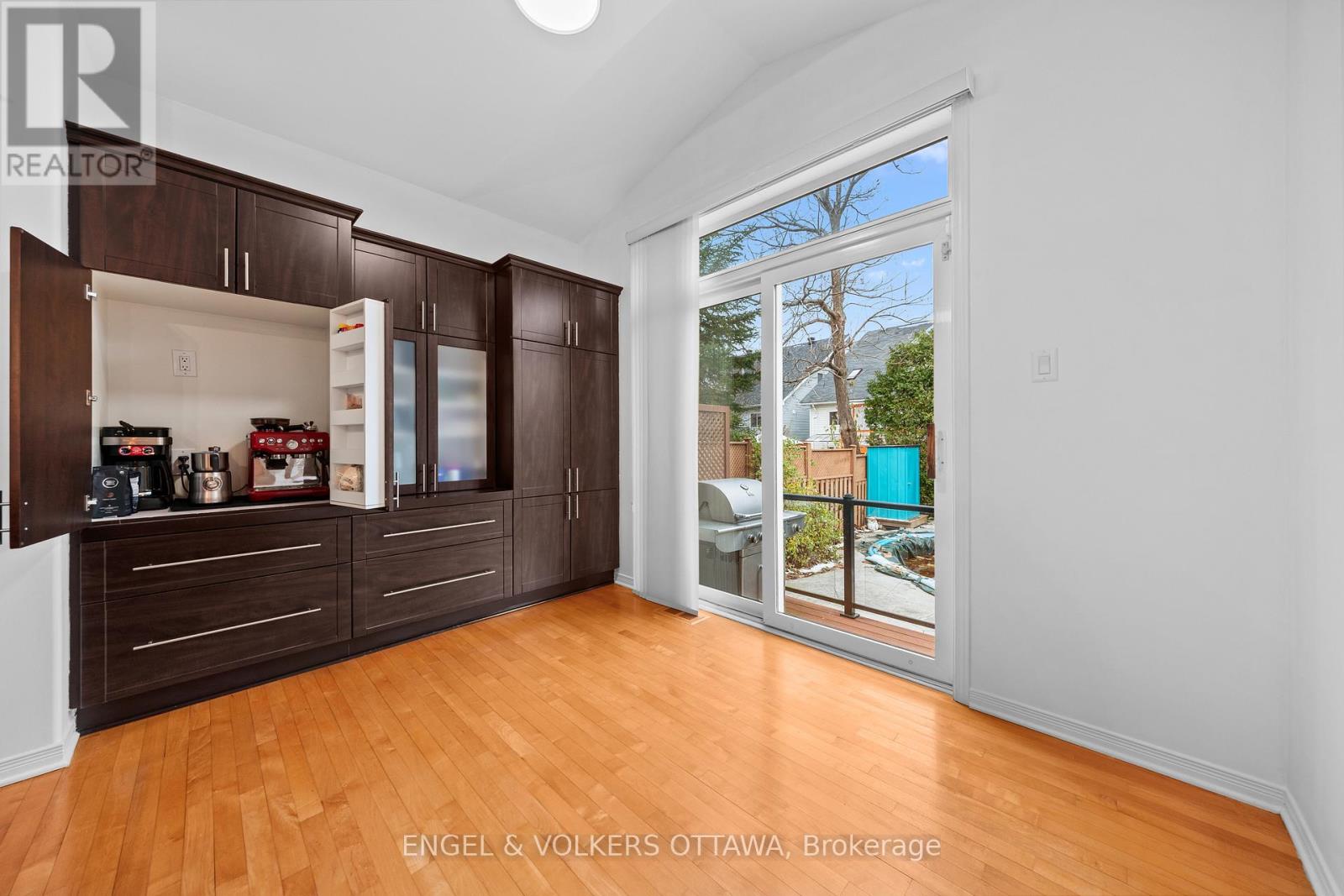 57 NEWCASTLE AVENUE - 12