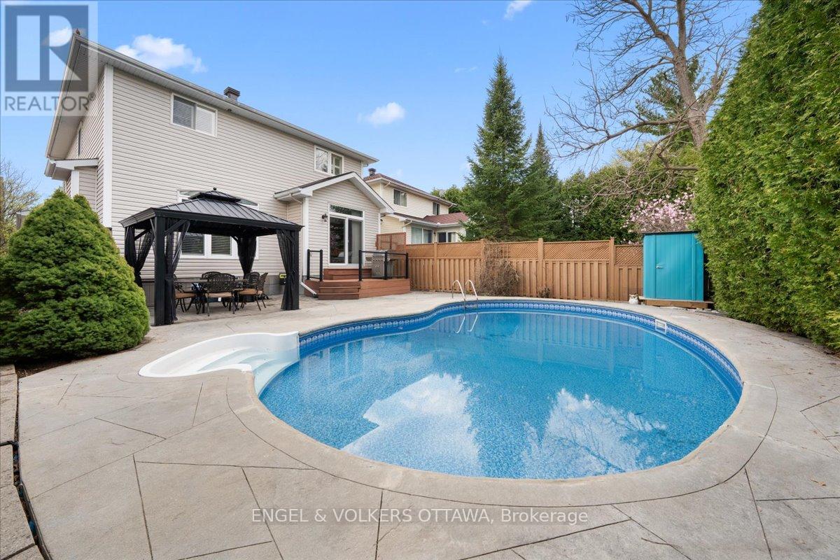 57 NEWCASTLE AVENUE - 38