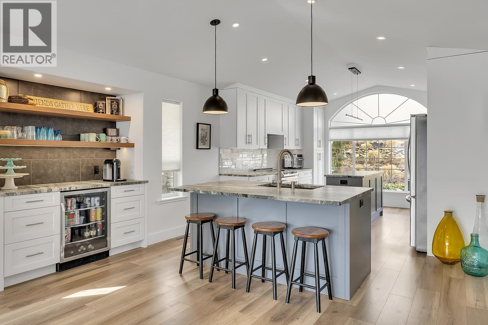  1405 Menu Road, West Kelowna