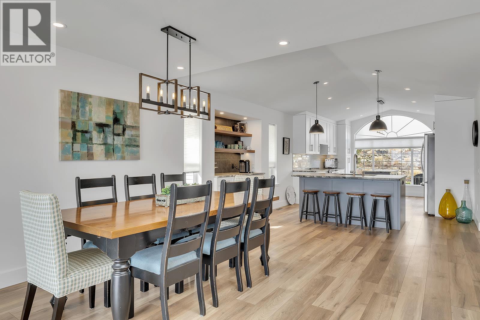 1405 Menu Road - 18