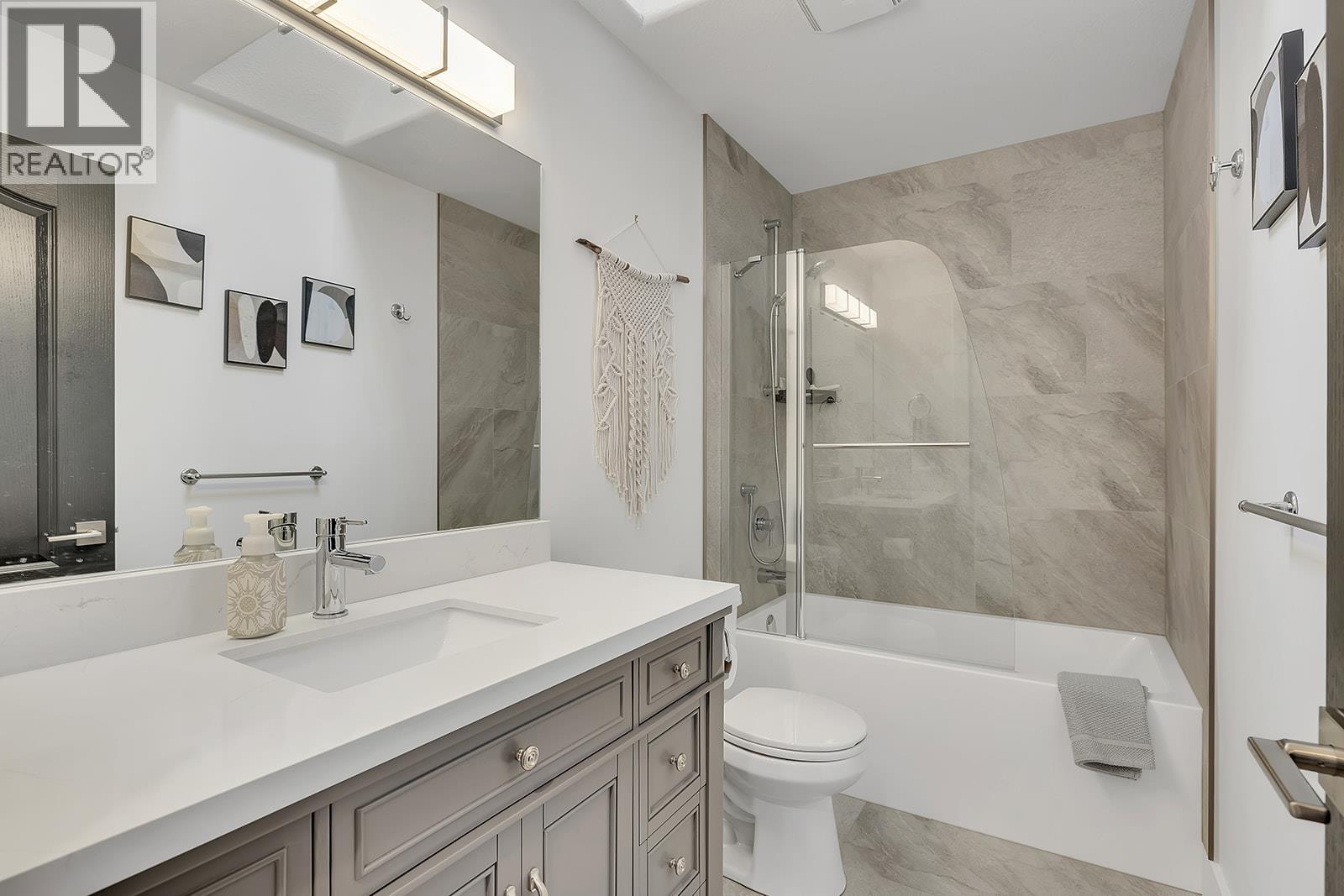  1405 Menu Road, West Kelowna