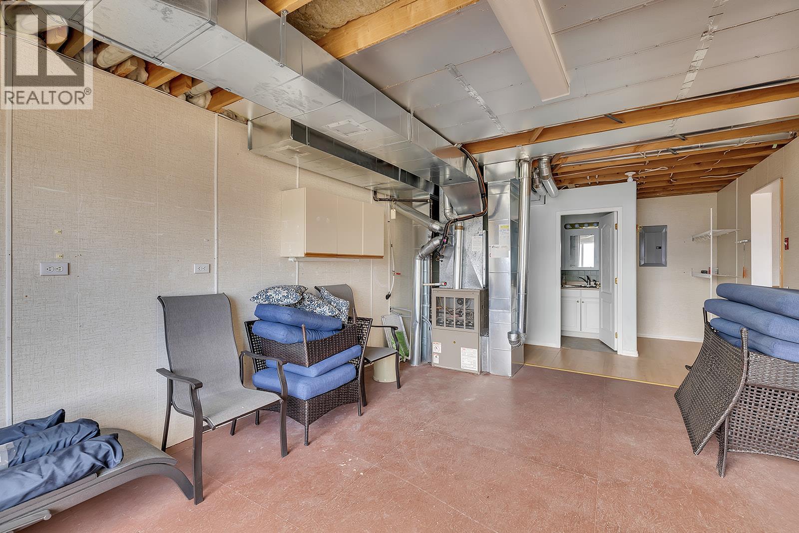  1405 Menu Road, West Kelowna