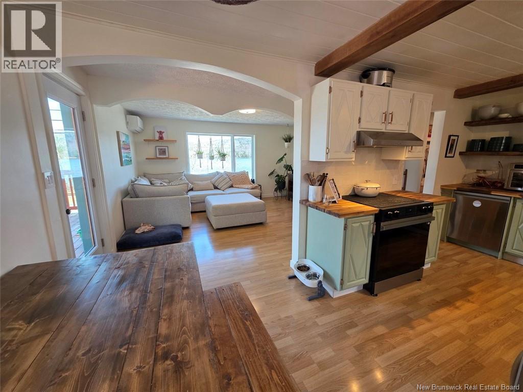 5722 Centrale Street - 12