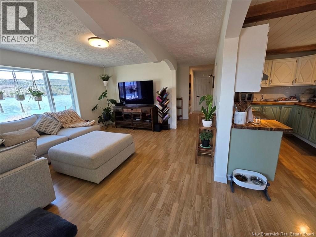5722 Centrale Street - 15
