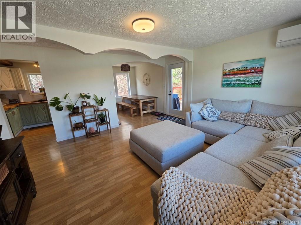 5722 Centrale Street - 18