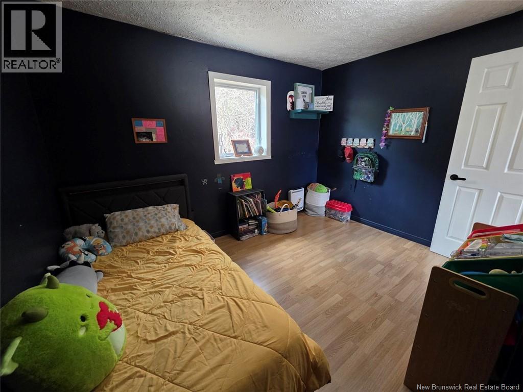 5722 Centrale Street - 29