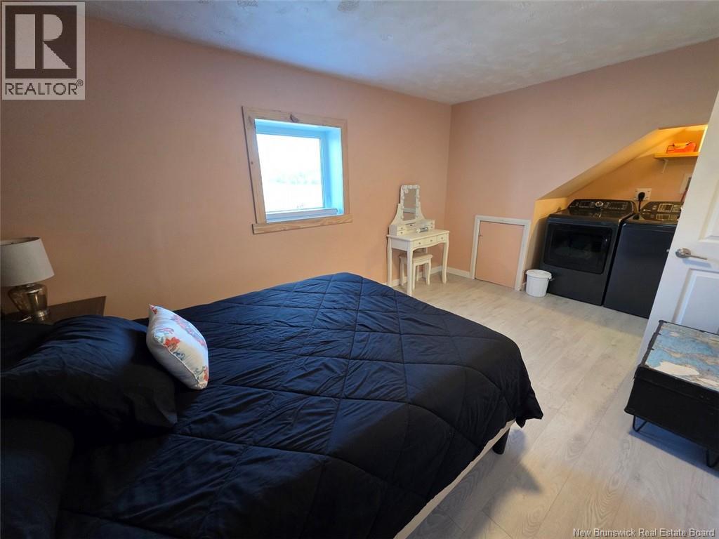 5722 Centrale Street - 38