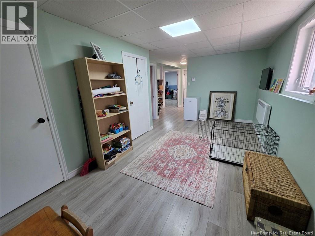 5722 Centrale Street - 40
