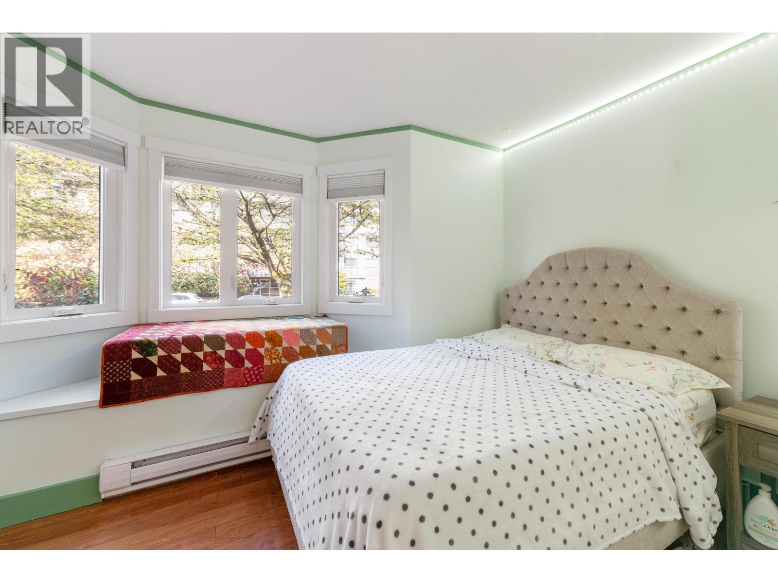 201 175 W 4TH STREET, North Vancouver