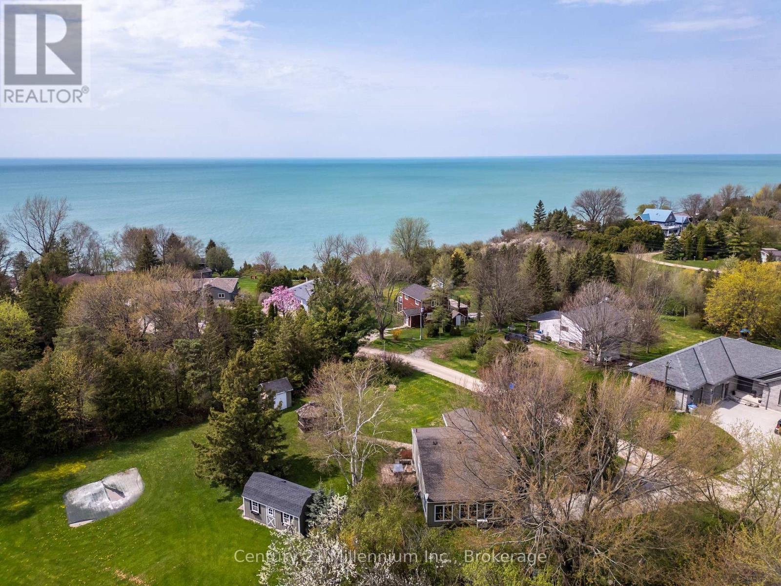 72234 LAKESHORE DRIVE - 3