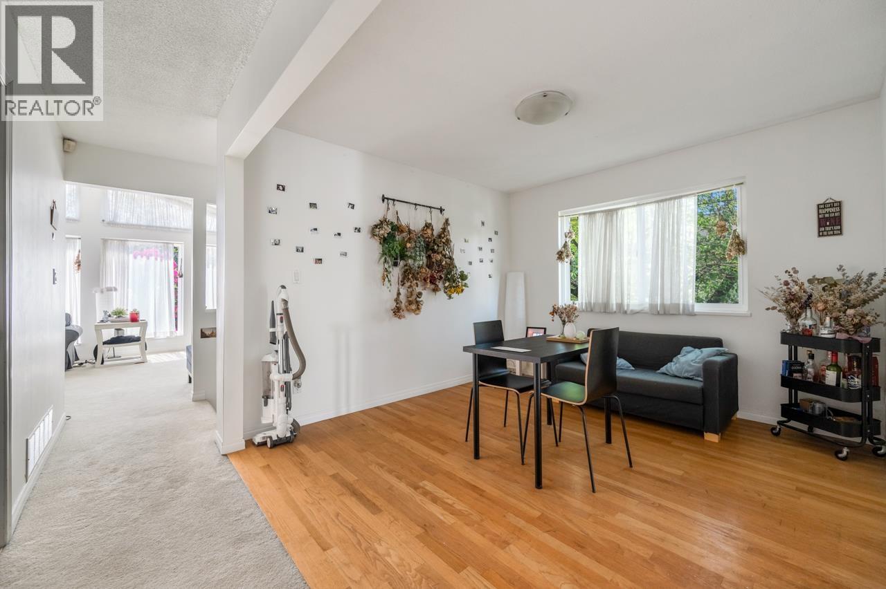 5 Bed, 3 Bath House for Sale in Vancouver – 3488 HIGHBURY STREET, Vancouver - Image 11