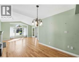11915 238a Street, Maple Ridge, BC V4R2B2 Photo 11