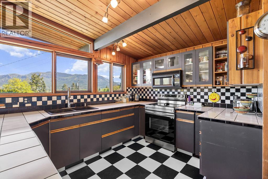  188 Cliffview Drive, Enderby