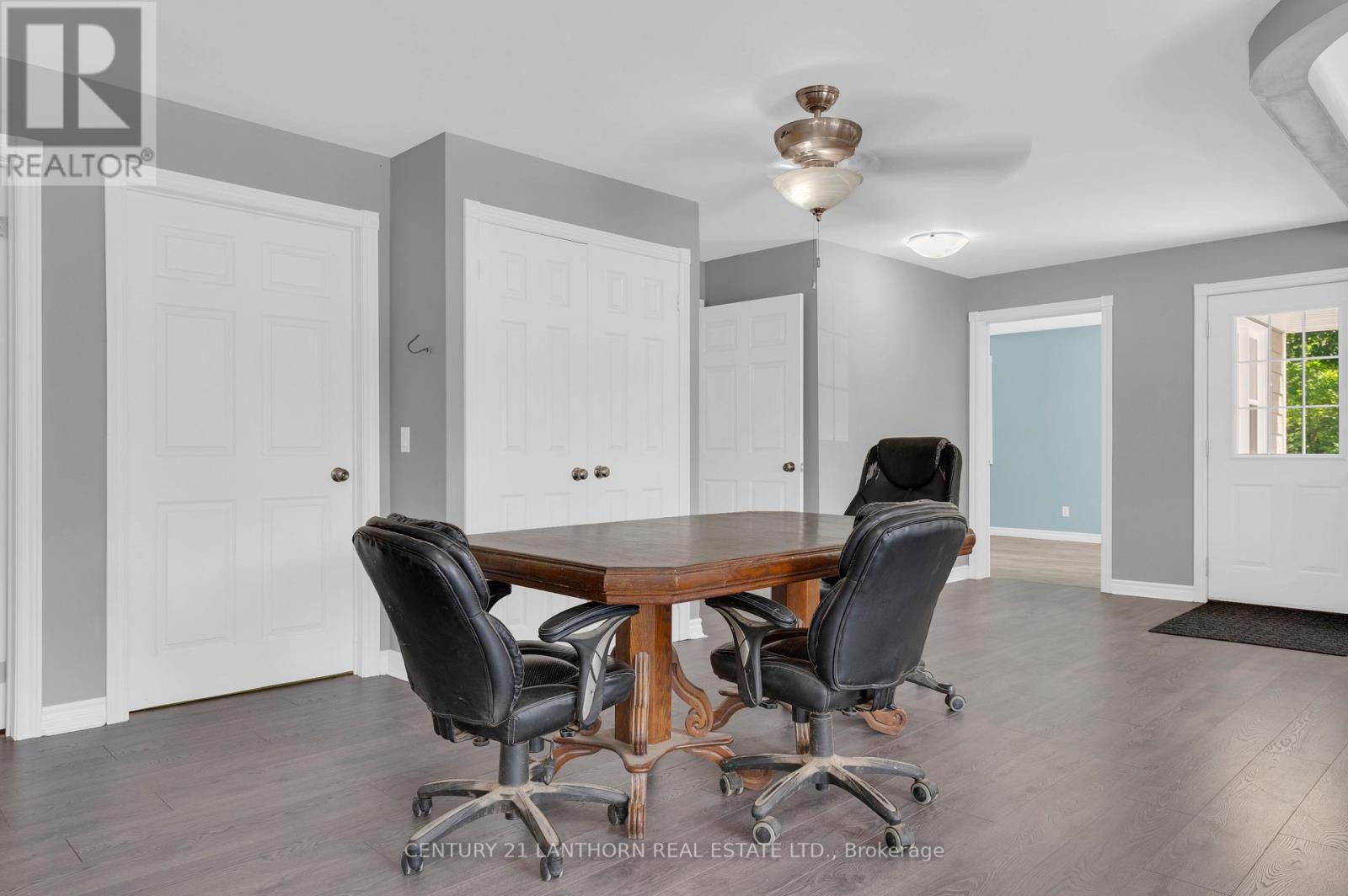 932 HUNT CLUB ROAD - 14