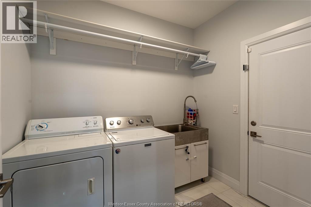 2 SUMMERVILLE AVENUE - 23