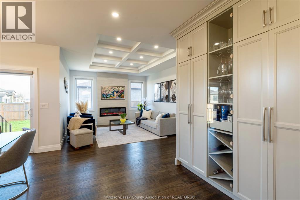 2 SUMMERVILLE AVENUE - 7