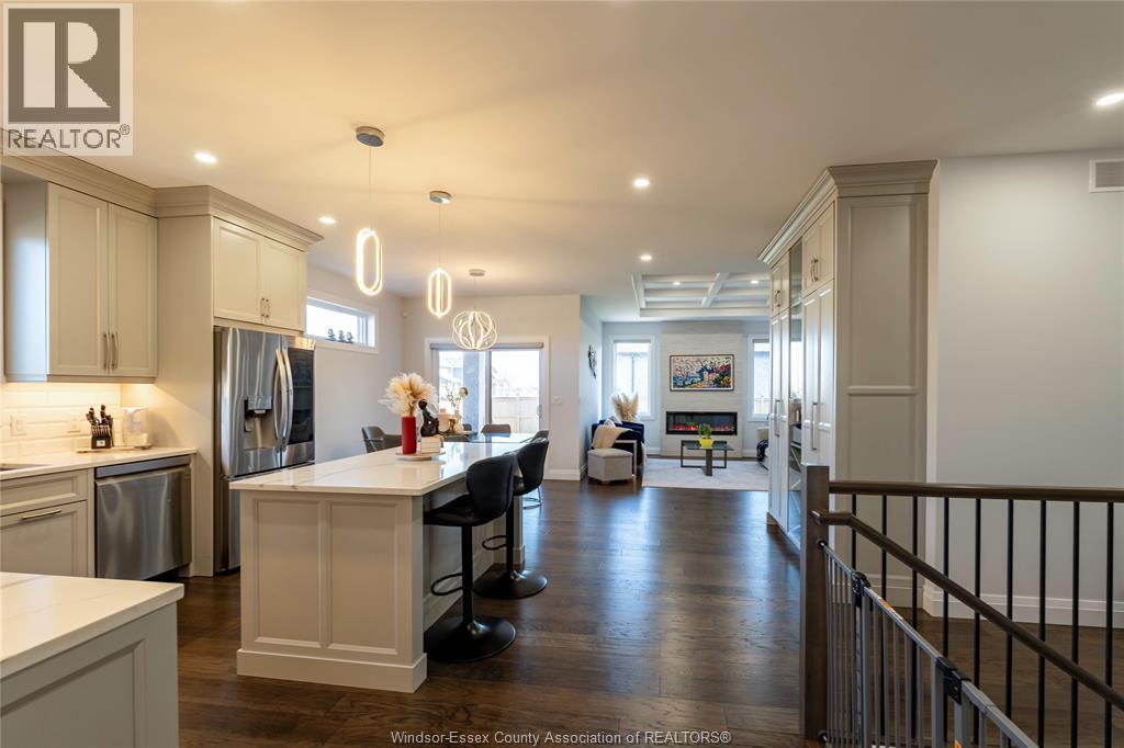2 SUMMERVILLE AVENUE - 8