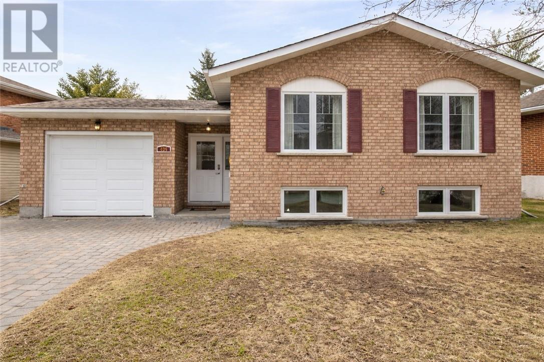 435 Culver Crescent, Sudbury, Ontario, P3E4Y5 — Photo 3