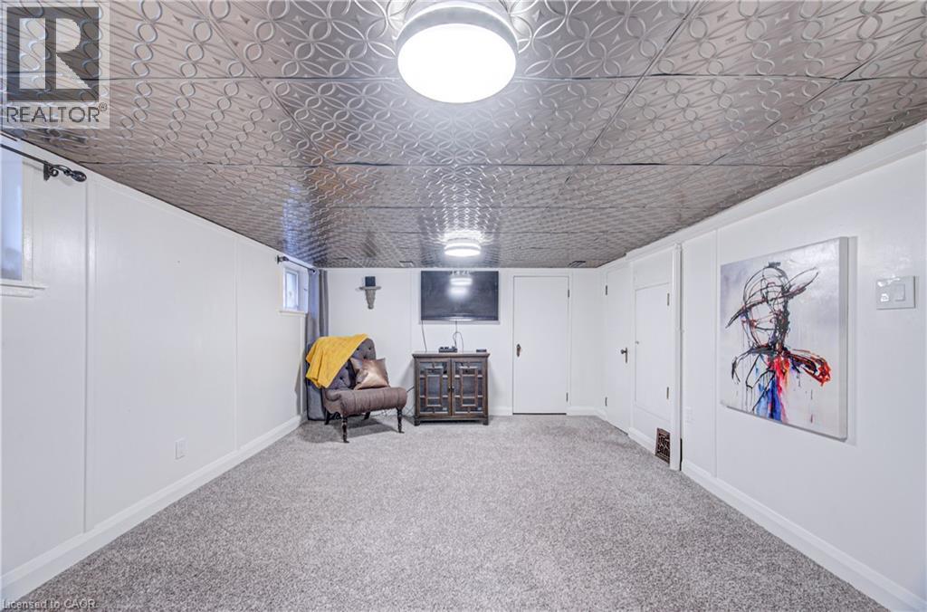 53 LINCOLN Avenue - 38