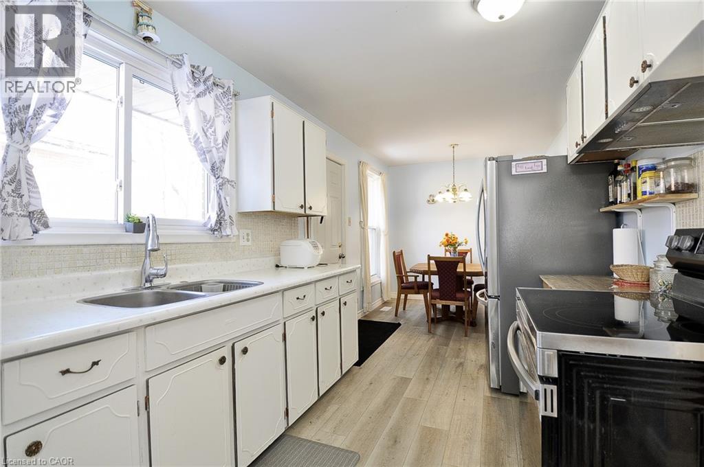104 MILFORD Avenue, Waterloo, Ontario, N2L3Z3 — Photo 10