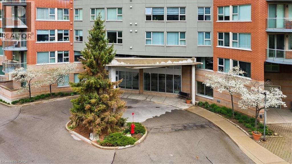 77 GOVERNORS Road Unit# 602, Hamilton, Ontario, L9H7N8 — Photo 3