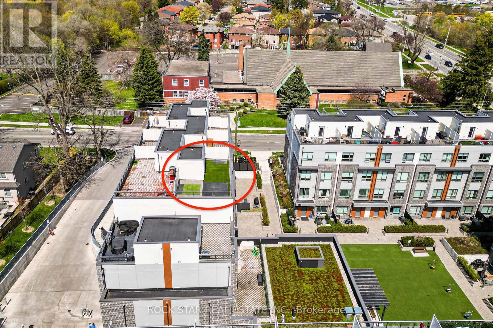 #16 670 ATWATER AVENUE - 36