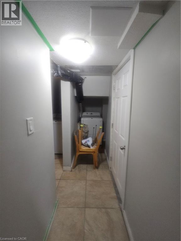 300 COUNTRYSTONE Crescent Unit# #B, Kitchener, Ontario, N2N3S2 — Photo 16