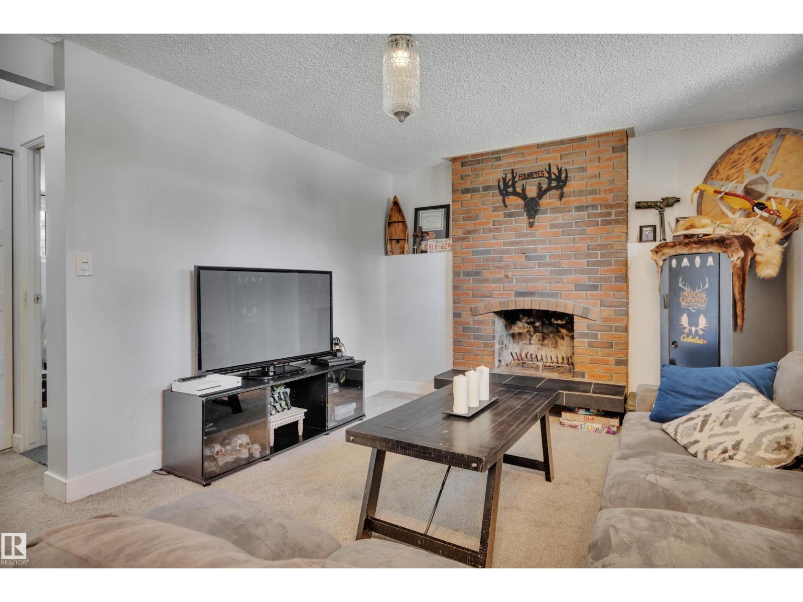 5718 Garden Meadows Drive - 39
