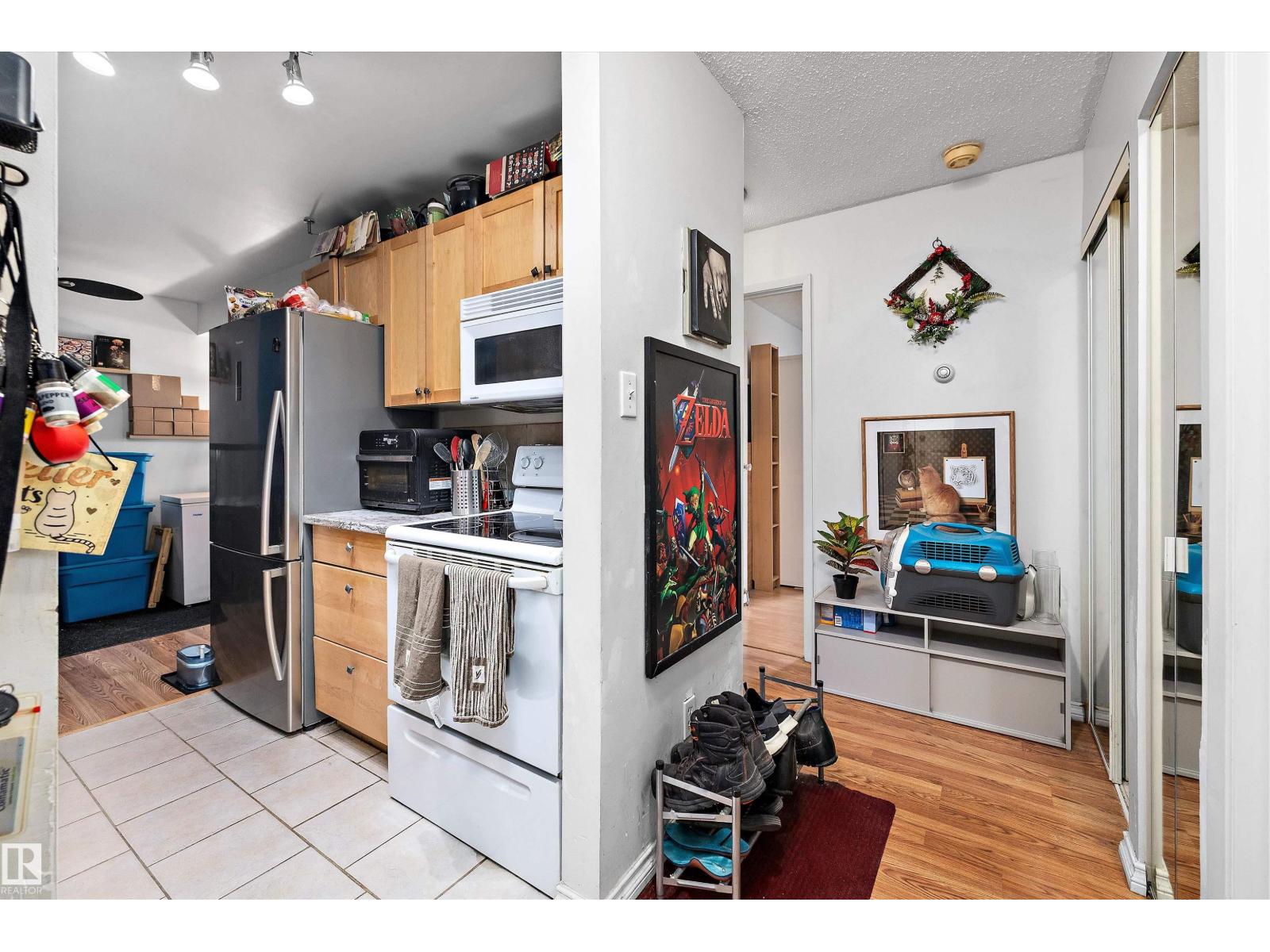 #206 10529 93 ST NW, Edmonton