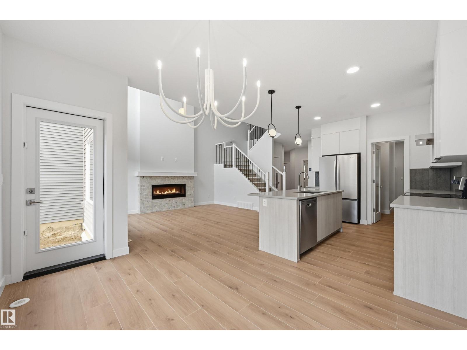 3048 DIXON LANDING LD SW, Edmonton