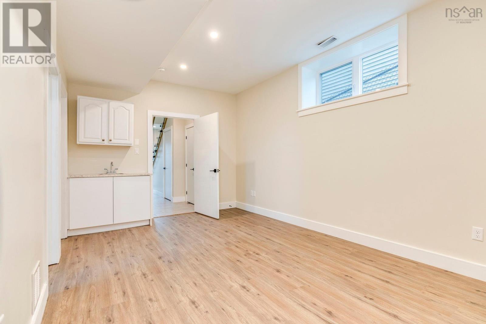 Property 40 of 49 of 79 Darjeeling Drive