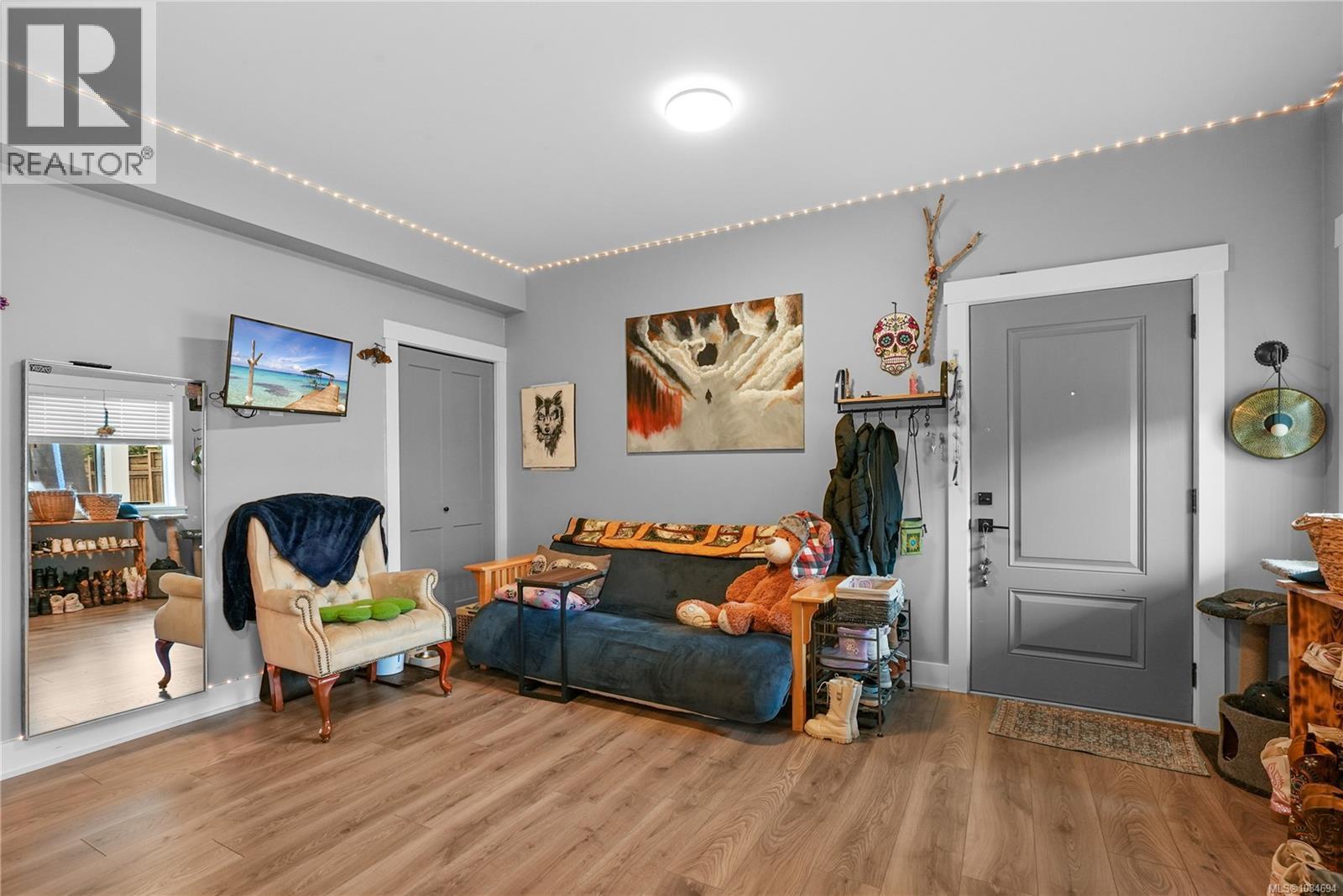  1184 Smokehouse Crescent, Langford