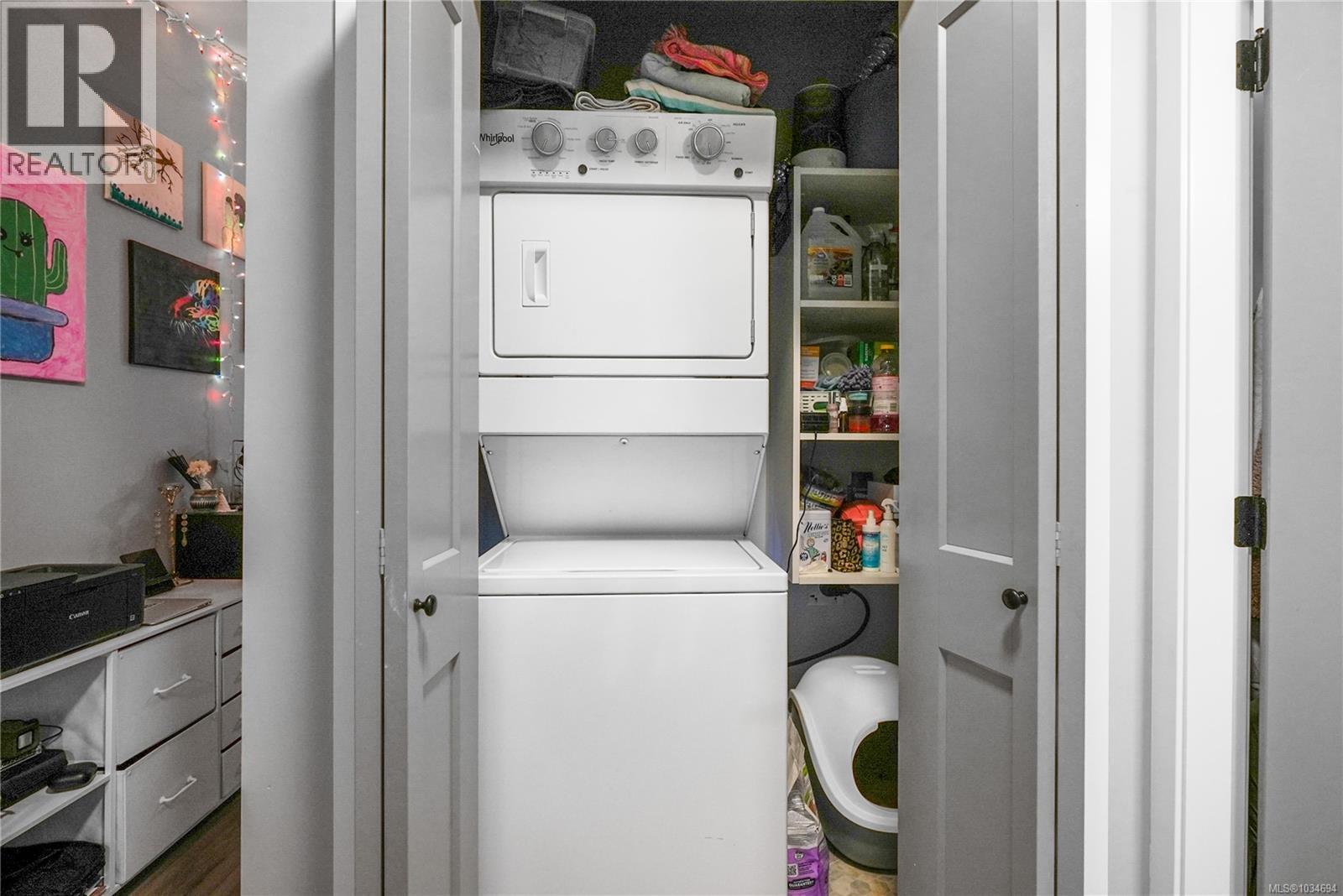  1184 Smokehouse Crescent, Langford
