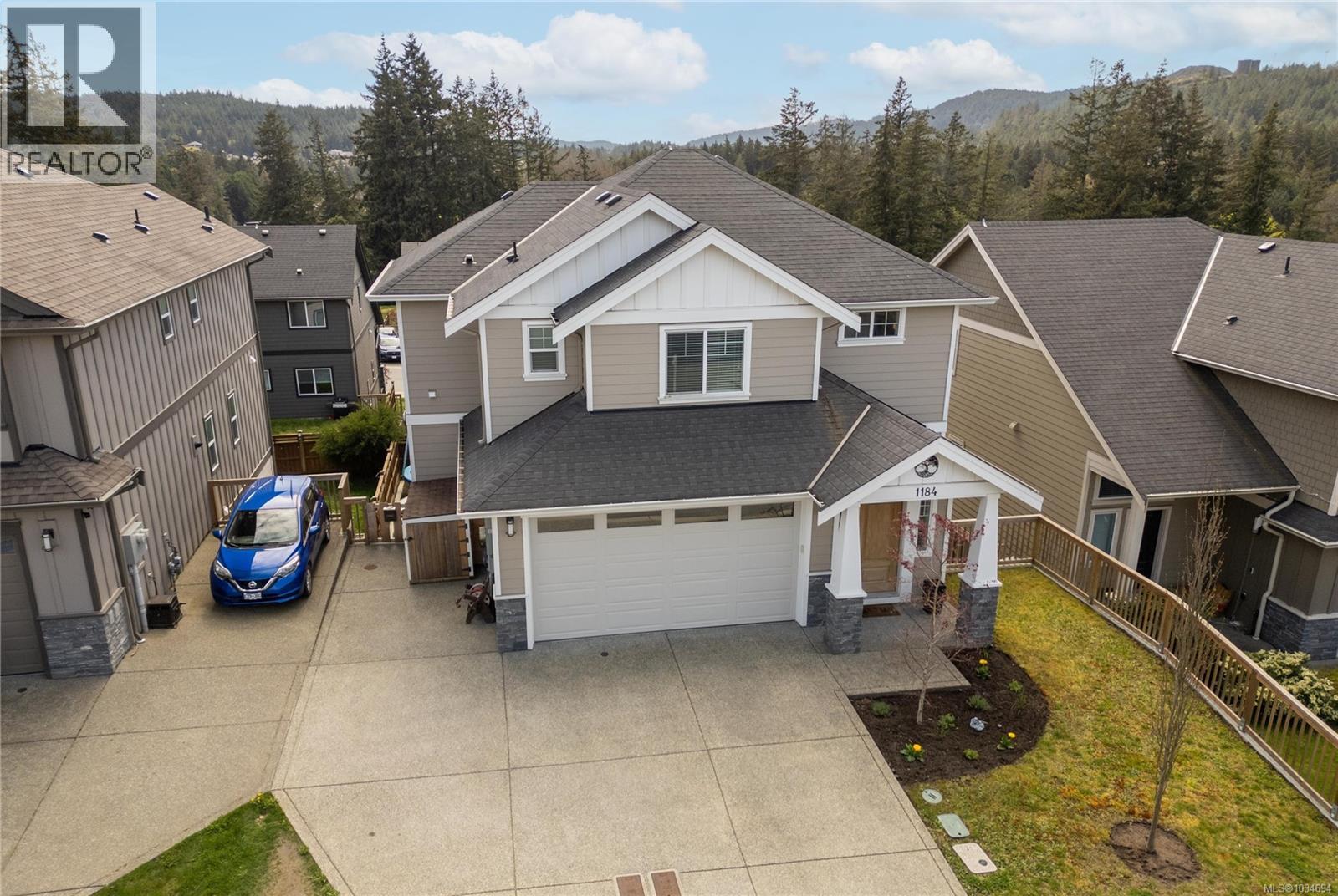  1184 Smokehouse Crescent, Langford