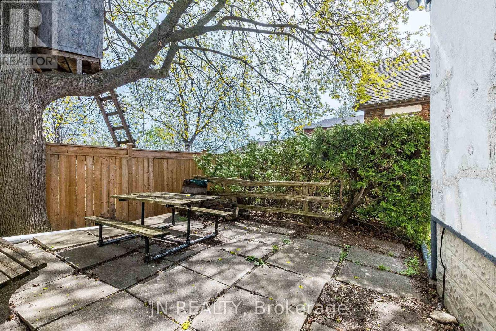77 NELSON STREET W - 30
