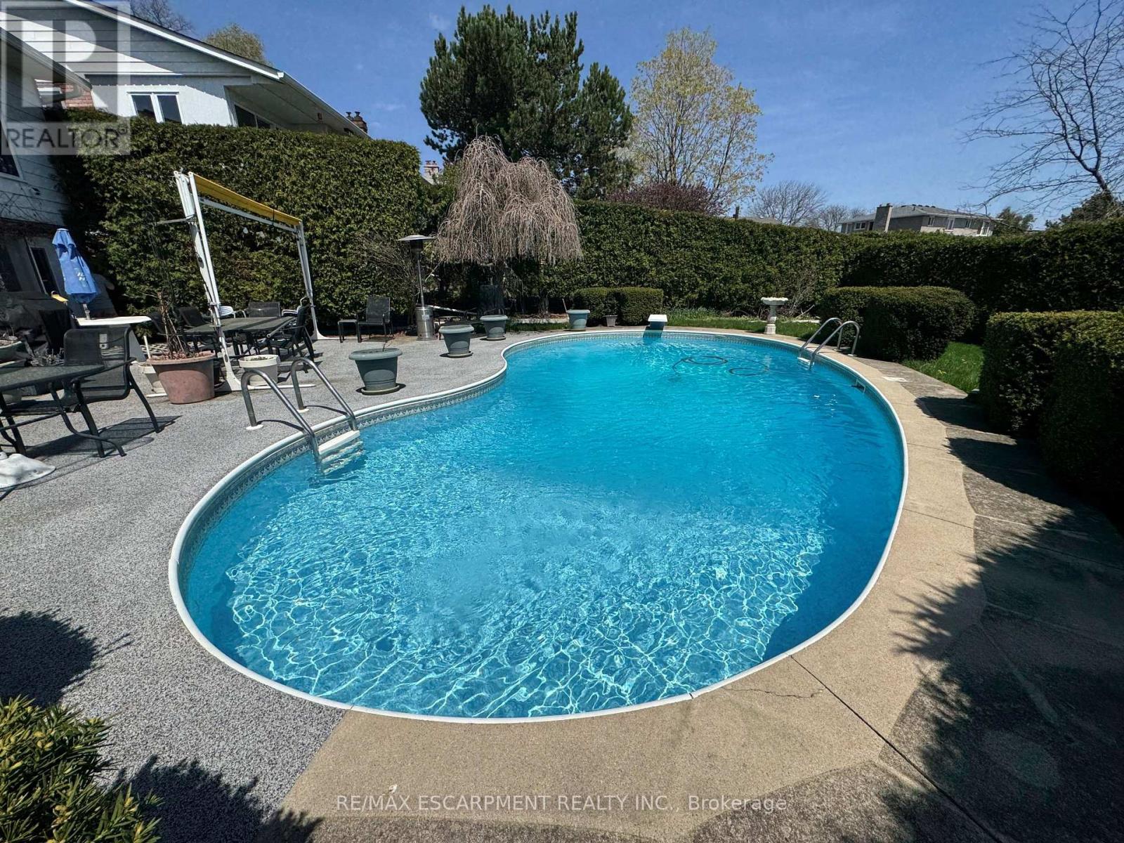 1233 HAVENDALE BOULEVARD - 32